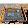 Image 6 : Generac GP8000E Portable Gas Generator (Needs Repair)