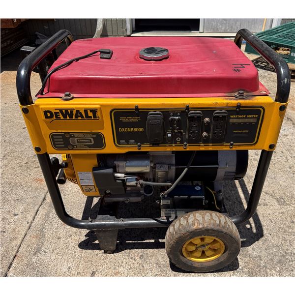 DeWalt DAGNR8000 Portable Gas Generator (Starts & Runs See Video)