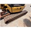 Image 9 : Caterpillar CAT 303.5C Mini Excavator  (Starts & Runs - See Video)