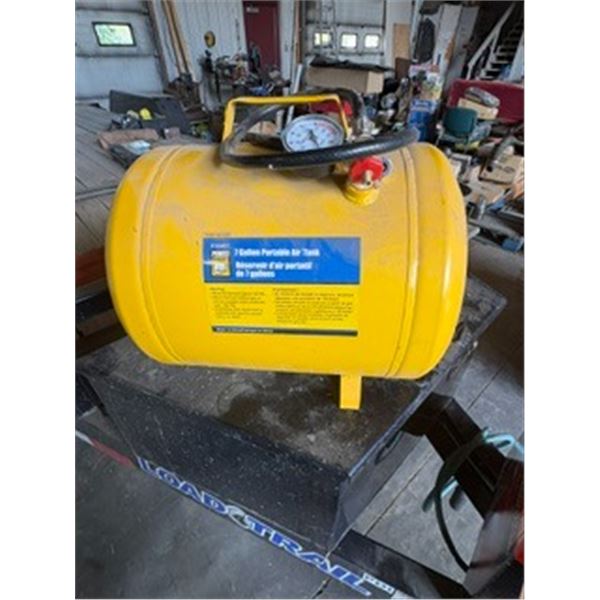 Air tank