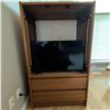Image 1 : Samsung 32-Inch LED TV with Teak Venier Cabinet