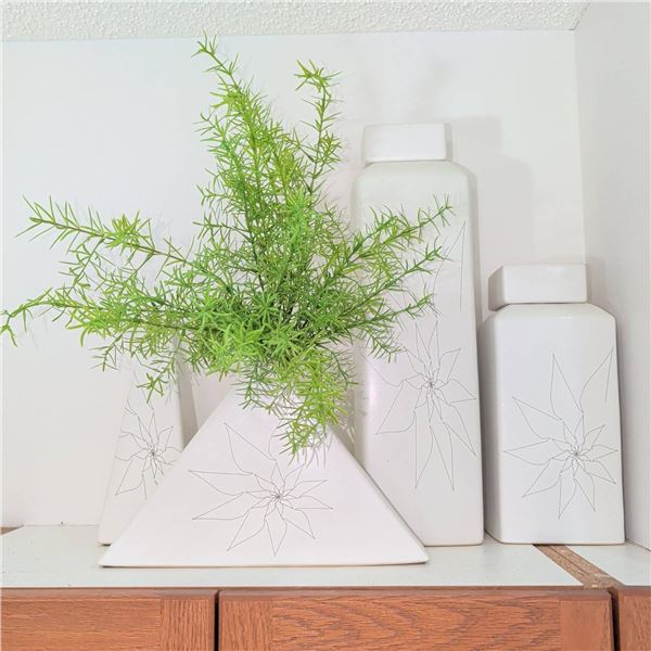 Four White Ceramic Vessels, 22 Inches is Tallest