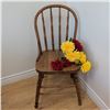 Image 5 : 3 Antique Spindle Chairs