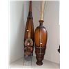 Image 4 : Decorative Sculpture and Vase Grouping