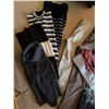 Image 2 : Women's Knitwear and Pants Lot