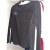 Image 11 : Medium Tops, Long and Short Sleeves