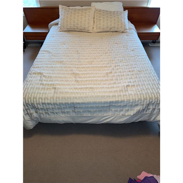 Teak Queen Bed with Built-In Side Tables