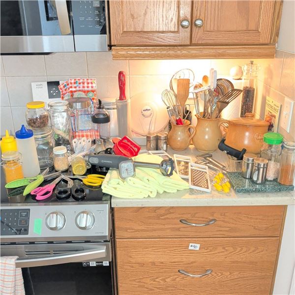 Culinary Essentials - 3 Piece Pottery Set, Hand Blender, Tools, Graders & More