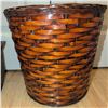 Image 12 : Decorative Planters and Vessels