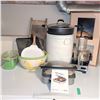 Image 1 : Cuisinart Griddler CGR-4C w/ Food Processor & More
