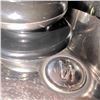 Image 8 : Stainless Steel Cookware Collection w/ Lids