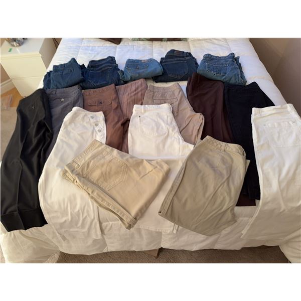 Women's Pants and Jeans Lot  | Size Medium-Large