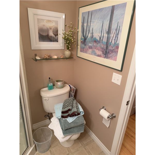 Bathroom Decor and Textiles Assortment