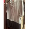 Image 17 : Women's Clothing Lot: Jackets, Dresses, Tops