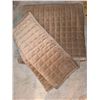 Image 2 : Queen Sized Tan Quilted Microfiber Blanket w Pillow Shams