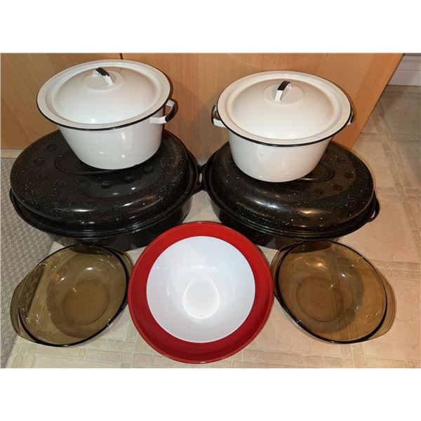 Cookware Lot with Roasters and Bowls