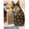 Image 2 : Ceramic, Metal, and Art Objects