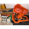 Image 2 : Stihl MS170 Chainsaw Set with Accessories