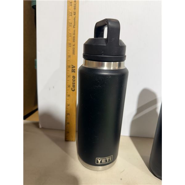 Yeti, water bottle black