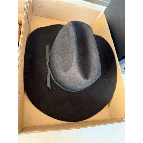 SMITHBILT Hat size 7