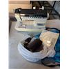 Image 1 : Singer Athena, 2000 electronic sewing machine
