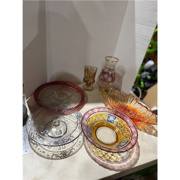 Serving plate plates and vases
