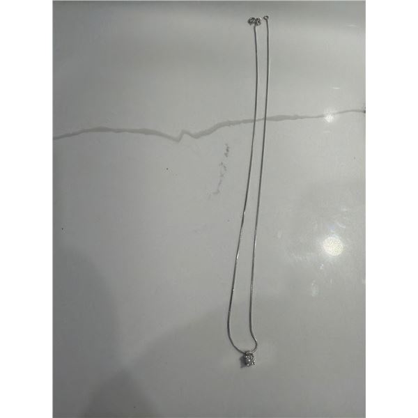 Necklace 14 K and stone untested