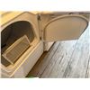 Image 7 : Maytag Neptune Front-Load Washer & Dryer Set
