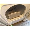 Image 8 : Maytag Neptune Front-Load Washer & Dryer Set