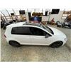 Image 13 : PARKSVILLE - 2018 VOLKSWAGEN GOLF  WHITE 81188 KMS - D268416