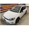 Image 4 : PARKSVILLE - 2018 VOLKSWAGEN GOLF  WHITE 81188 KMS - D268416