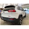Image 14 : PARKSVILLE - 2014 JEEP CHEROKEE WHITE 173944 KMS - D168071
