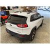 Image 16 : PARKSVILLE - 2014 JEEP CHEROKEE WHITE 173944 KMS - D168071