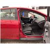 Image 36 : PARKSVILLE - 2017 FORD FOCUS RED 125551 KMS - B261189