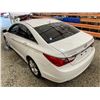 Image 22 : PARKSVILLE - 2011 HYUNDAI SONATA WHITE 247054 KMS - B138983