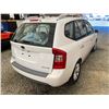 Image 15 : PARKSVILLE - 2011 KIA RONDO WHITE 148314 KMS - D334477