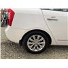 Image 27 : PARKSVILLE - 2011 KIA RONDO WHITE 148314 KMS - D334477