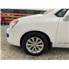 Image 31 : PARKSVILLE - 2011 KIA RONDO WHITE 148314 KMS - D334477