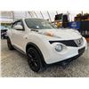 Image 8 : PARKSVILLE - 2013 NISSAN JUKE WHITE 136788 KMS - B216555