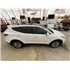 Image 13 : PARKSVILLE - 2015 HYUNDAI SANTA FE SPORT WHITE 173201 KMS - B244883