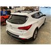 Image 16 : PARKSVILLE - 2015 HYUNDAI SANTA FE SPORT WHITE 173201 KMS - B244883