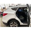 Image 40 : PARKSVILLE - 2015 HYUNDAI SANTA FE SPORT WHITE 173201 KMS - B244883
