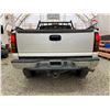 Image 17 : PARKSVILLE - 2004 GMC SIERRA WHITE 260450 KMS - D320245