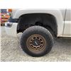 Image 31 : PARKSVILLE - 2004 GMC SIERRA WHITE 260450 KMS - D320245