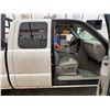 Image 36 : PARKSVILLE - 2004 GMC SIERRA WHITE 260450 KMS - D320245