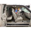 Image 40 : PARKSVILLE - 2004 GMC SIERRA WHITE 260450 KMS - D320245