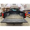 Image 43 : PARKSVILLE - 2004 GMC SIERRA WHITE 260450 KMS - D320245