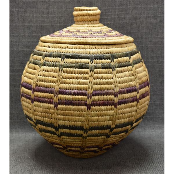 ESKIMO LIDDED BASKET