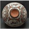 Image 6 : ZUNI POTTERY OLLA (GABRIEL PALOMA)