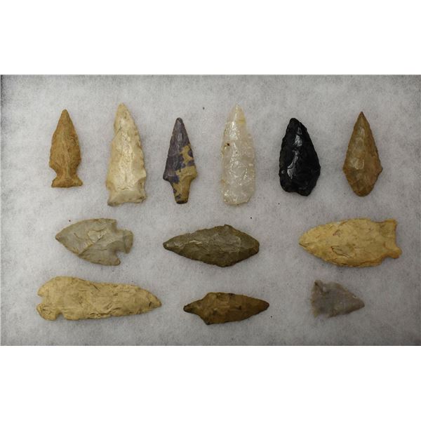 COLLECTION OF ARROWHEADS